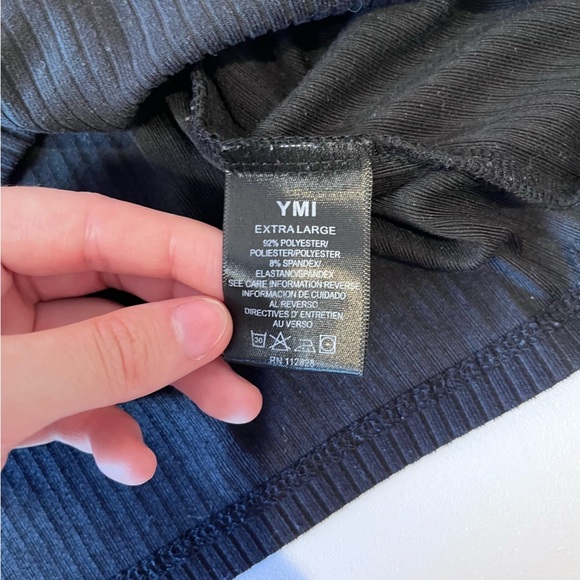 🧁y2k black ribbed v notch top witchy whimsigoth vampire emo grunge halloween - Picture 8 of 8